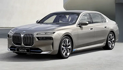 BMW i7 ZA 33 490 KČ BEZ DPH.