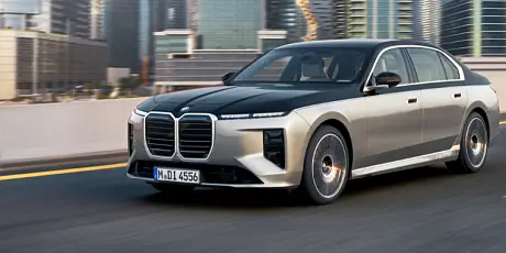 BMW ŘADA 7 | JÍZDA SNŮ