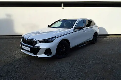 BMW i5 eDrive40
