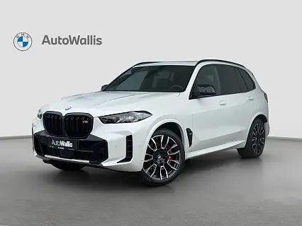 BMW X5 M60i