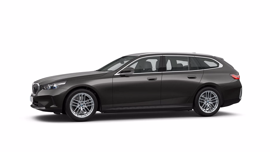BMW i5 eDrive40 Touring - operativní leasing