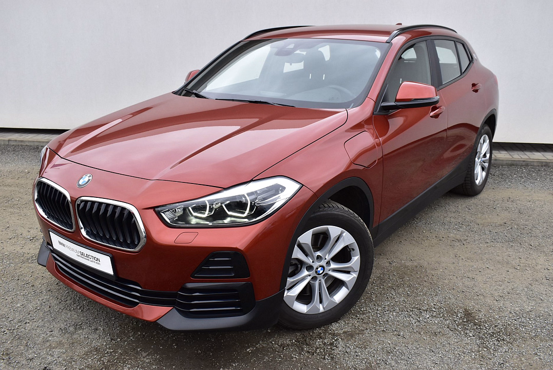 BMW X2 xDrive25e