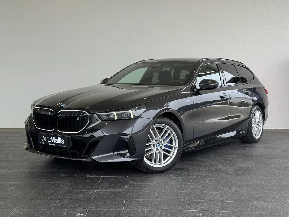 BMW i5 xDrive40 Touring