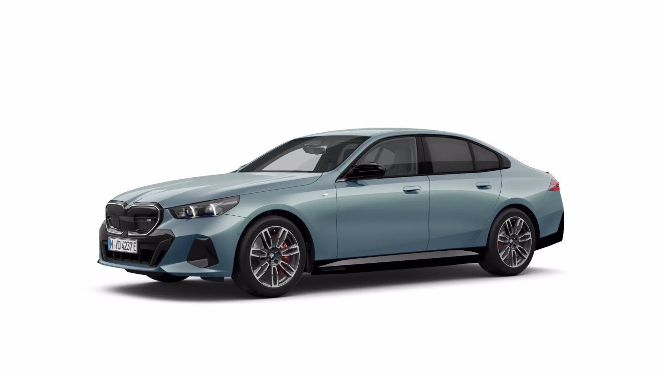 NOVÉ BMW i5 Sedan