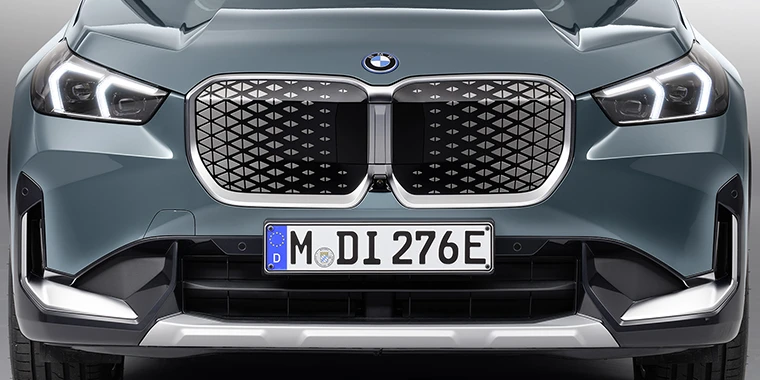 NOVÉ BMW iX1