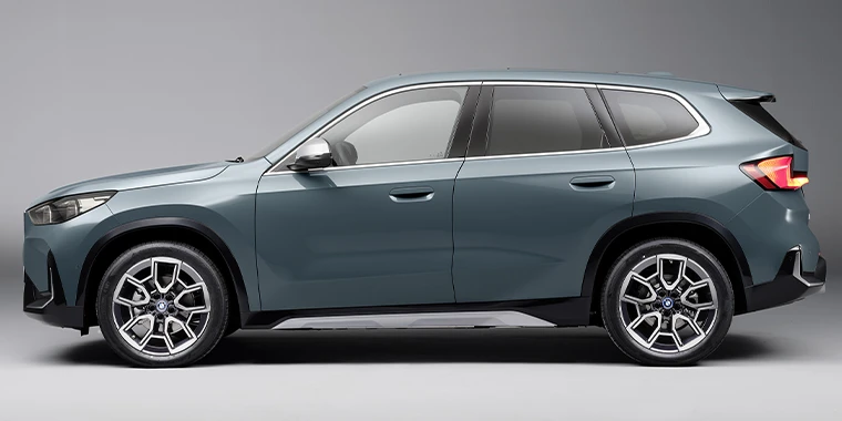 NOVÉ BMW iX1