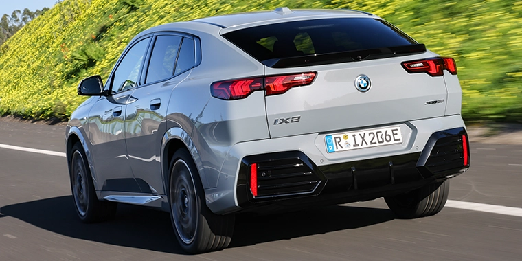 NOVÉ BMW iX2