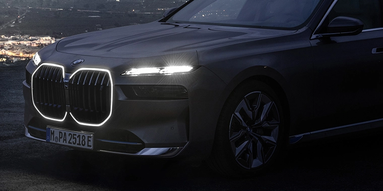 NOVÉ BMW i7