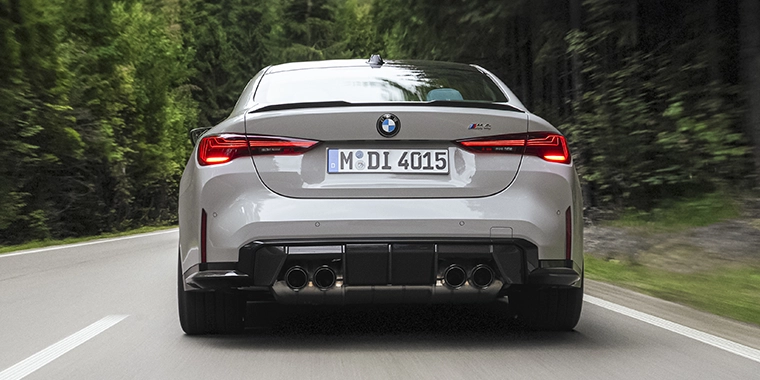 BMW M4 COUPÉ