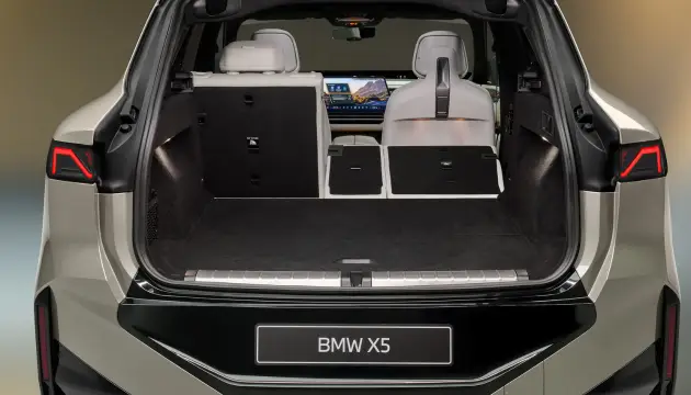 NOVÉ BMW X5 - 2026